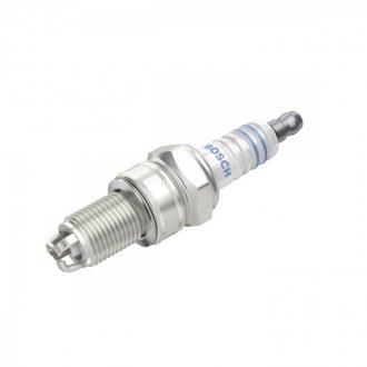 0241235756 BOSCH Свічка W7DTC 0.8 - кратн - 10шт.