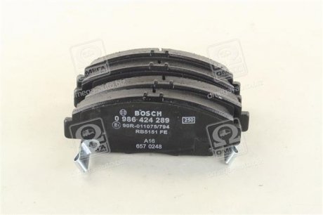 0986424289 BOSCH Комплект тормозных колодок из 4 шт. дисков