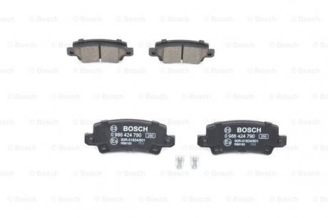 0 986 424 790 BOSCH Гальмівні колодки дискові TOYOTA Corolla \'\'1.4i,1.6i 16V \'\'>>02