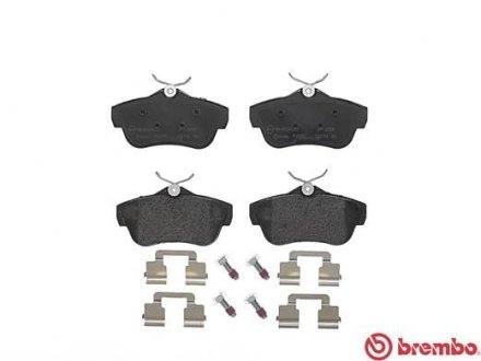 P61095 BREMBO Комплект тормозных колодок из 4 шт. дисков