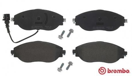 P85144 BREMBO Комплект тормозных колодок из 4 шт. дисков