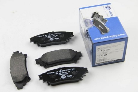 8DB355015-371 HELLA Гальмівні колодки зад. Lexus RX 08-15/Toyota Prius 09- (akebono)