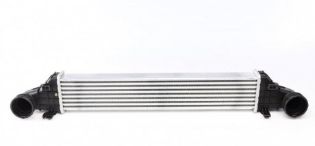 30509 NRF Радиатор интеркулера NRF 30509