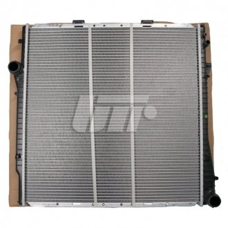 R12111 SATO TECH Радиатор системы охлаждения