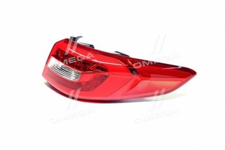 Ліхтар зад. пра. HYUN SONATA 14-17 (TEMPEST) 027 4633 F2C
