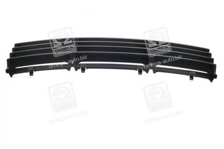 051 0609 912 TEMPEST Решетка бампа. средняя VW PASSAT B5 00-05 (выр-во TEMPEST)