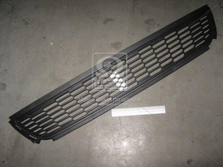 051 0740 912 TEMPEST Решітка бамп. пер. VW POLO 09- (вир-во TEMPEST)
