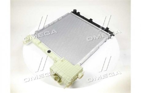 TP.1562559A TEMPEST Радиатор охлаждения MB VITO 96-03 (+AC) (TEMPEST)