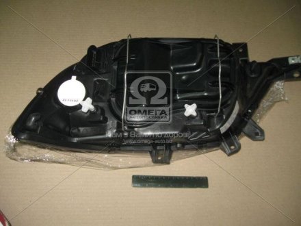 Фара пра. MB SPRINTER -06 (вір-во TYC) 20-A525-05-2B